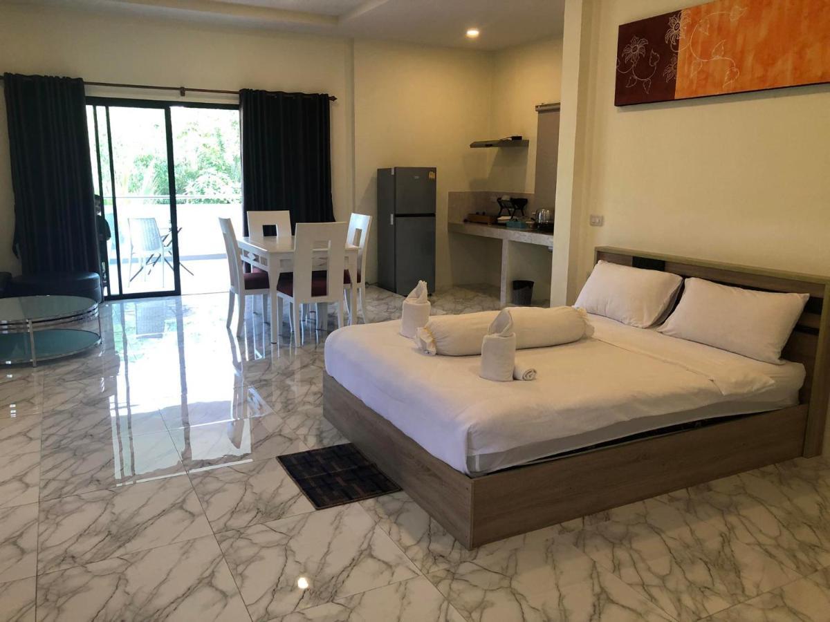 M&N Guesthouse Kata Ngoại thất bức ảnh